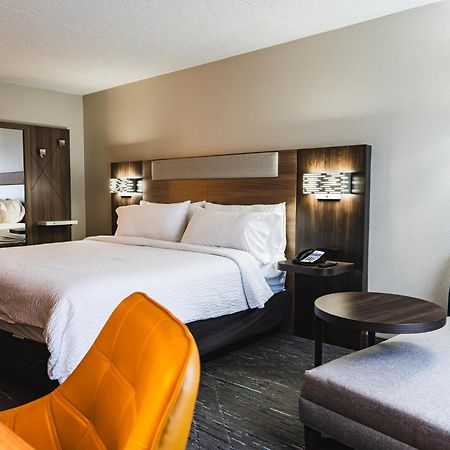 Holiday Inn Express Frazer - Malvern By Ihg Экстерьер фото
