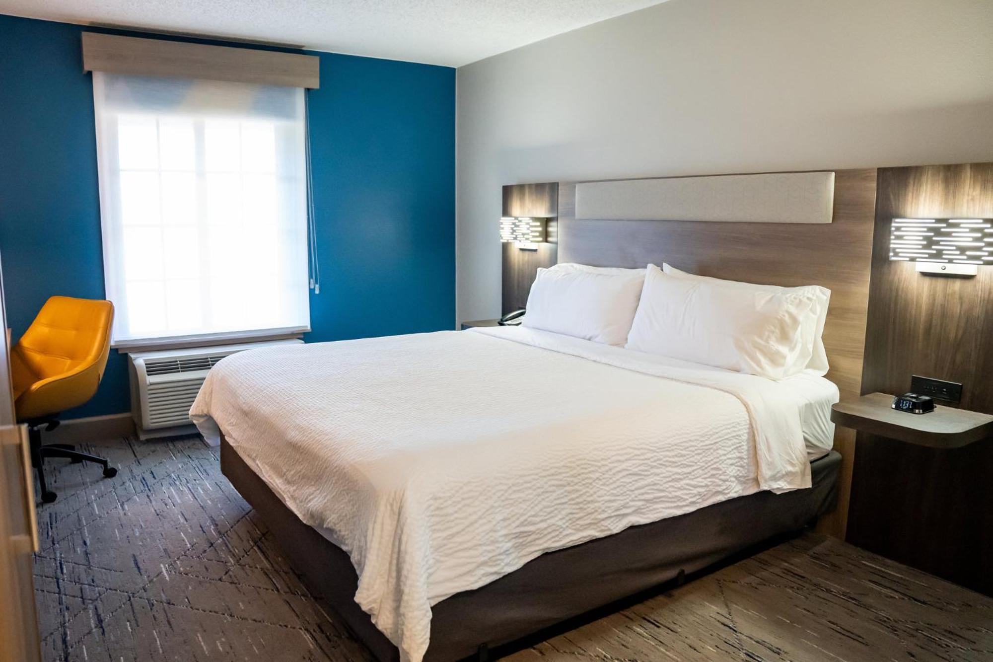 Holiday Inn Express Frazer - Malvern By Ihg Экстерьер фото