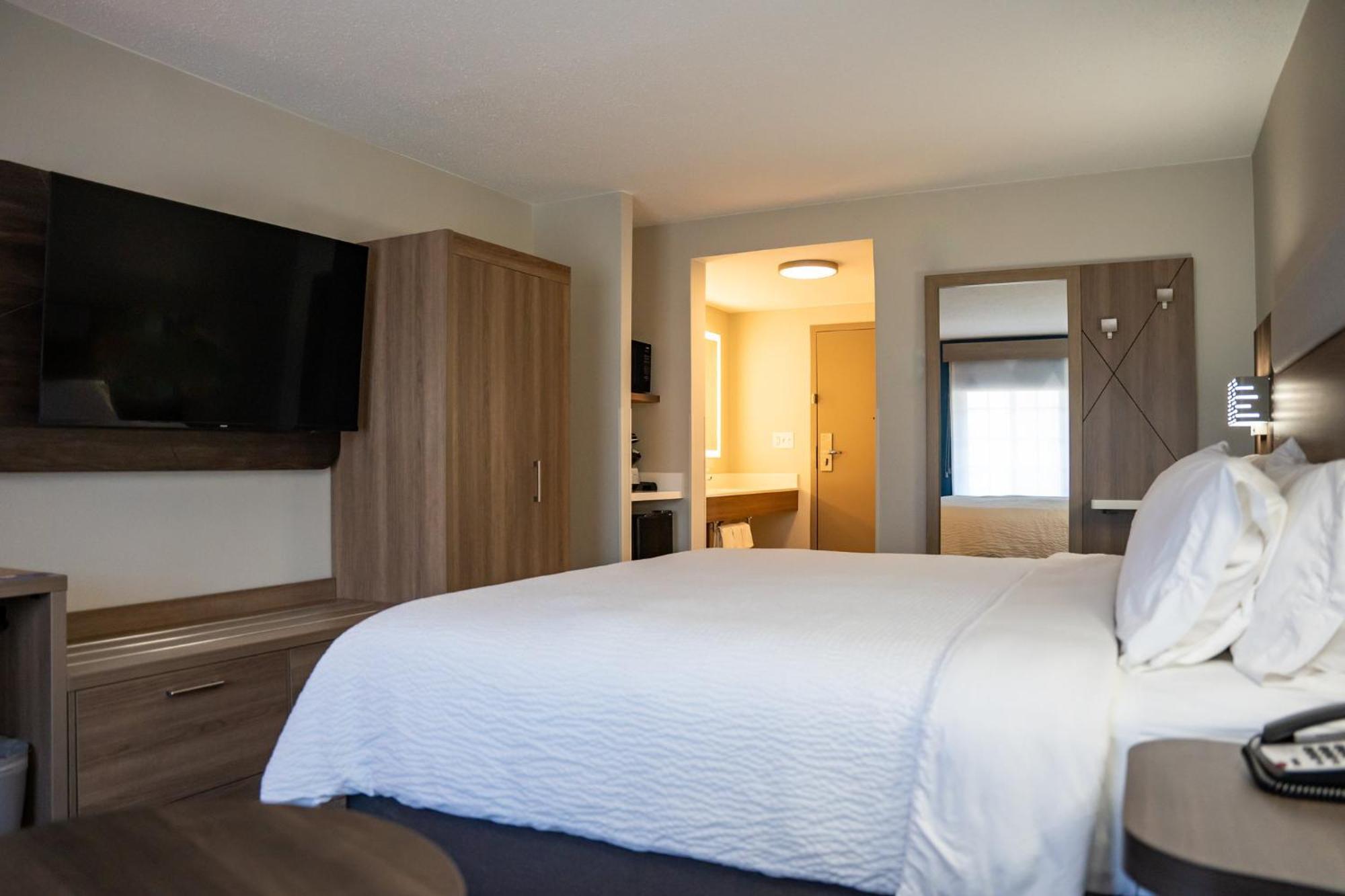 Holiday Inn Express Frazer - Malvern By Ihg Экстерьер фото