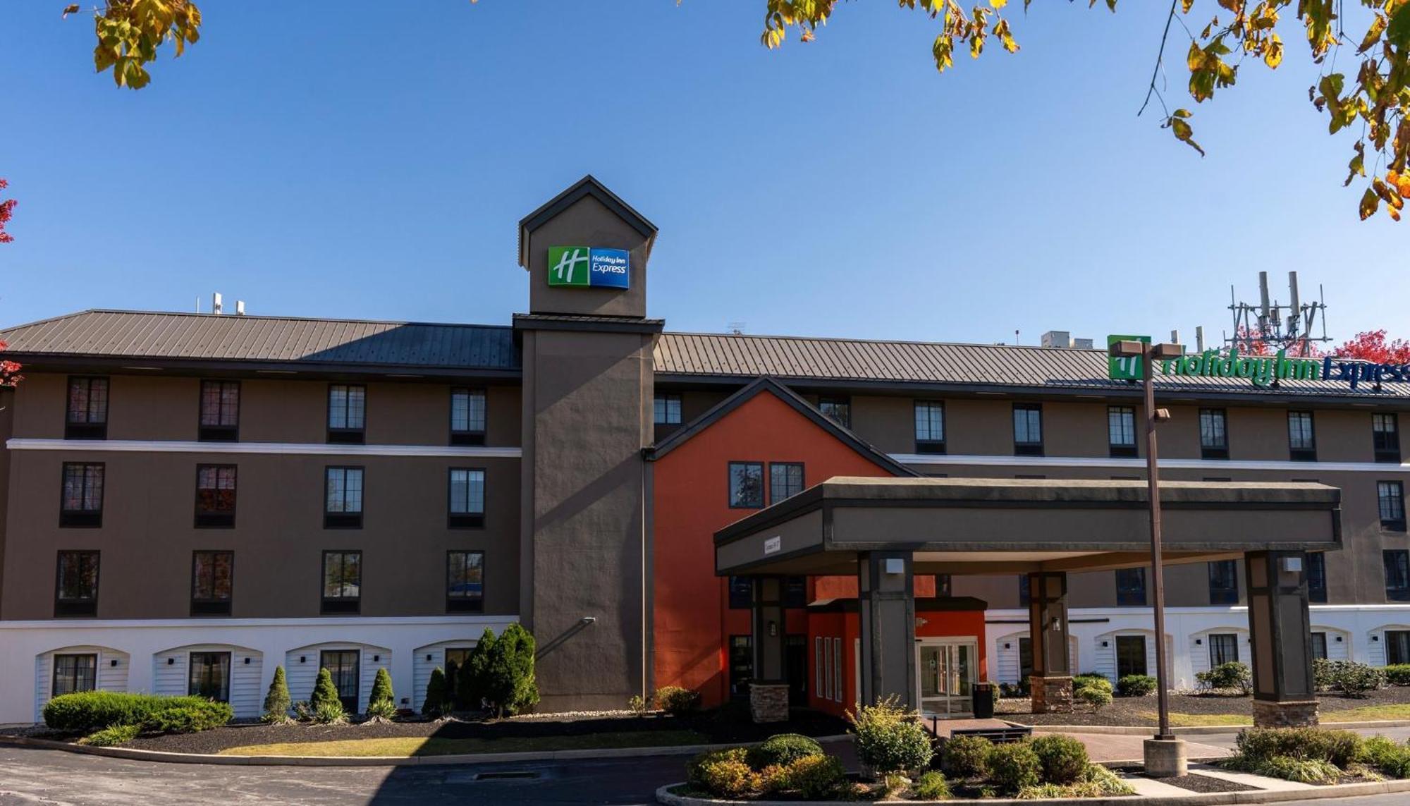 Holiday Inn Express Frazer - Malvern By Ihg Экстерьер фото