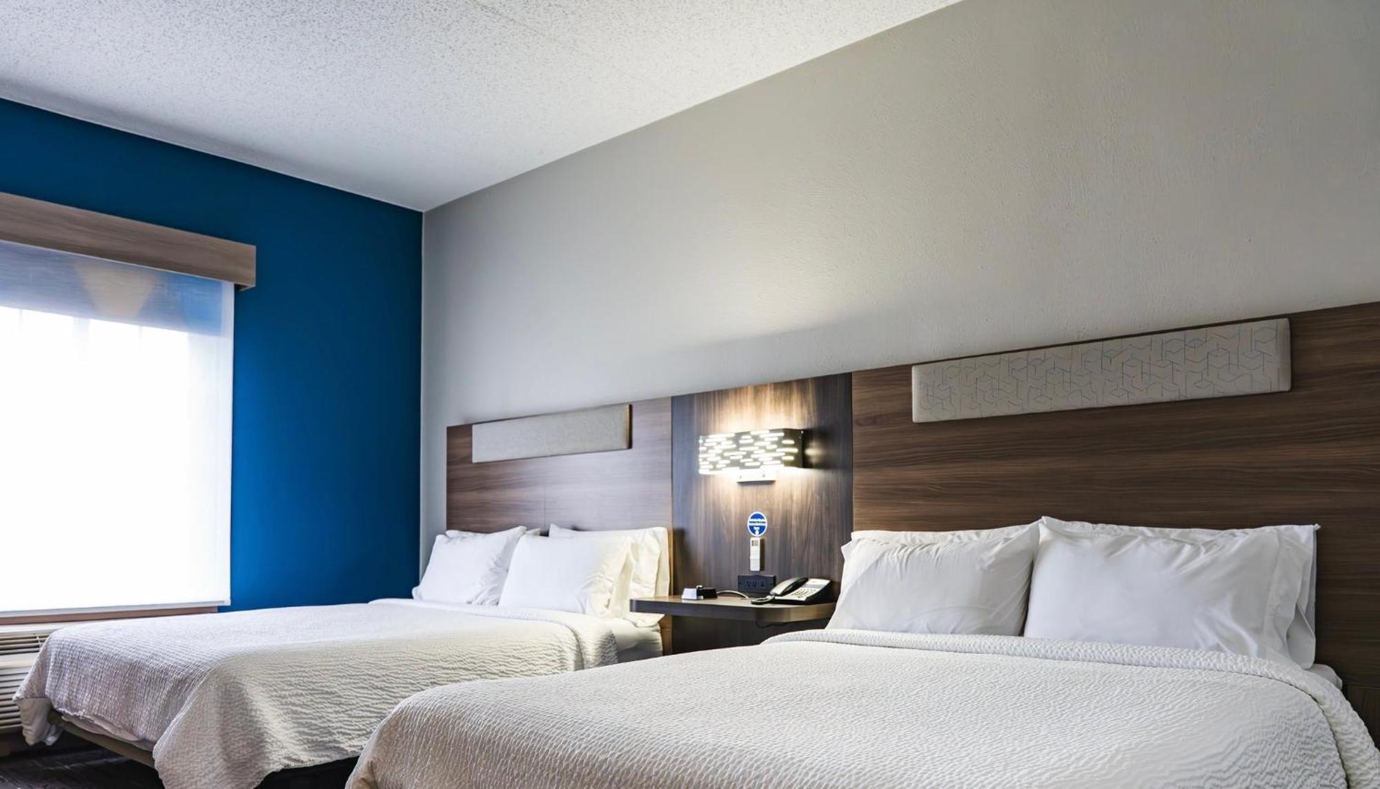 Holiday Inn Express Frazer - Malvern By Ihg Экстерьер фото