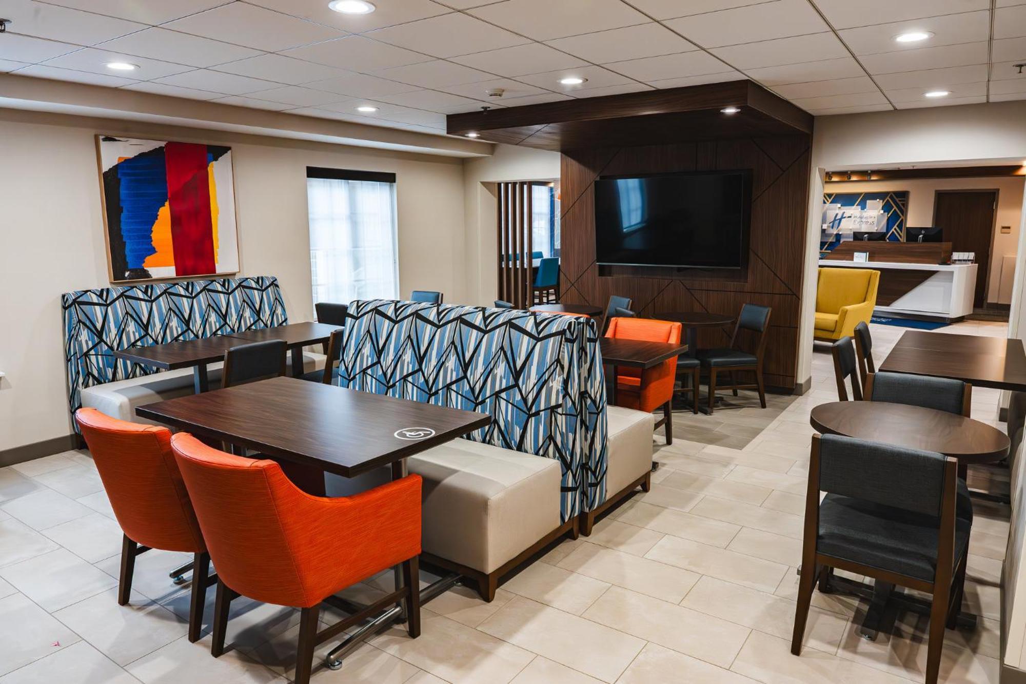 Holiday Inn Express Frazer - Malvern By Ihg Экстерьер фото